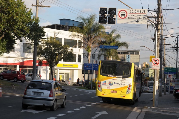 ônibus_Foto Fábio Nunes Teixeira 082