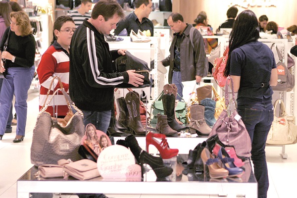 Compras em shopping de Porto Alegre