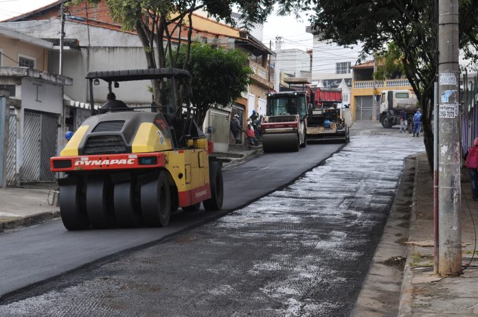 Recapeamento Rua Manoel de Abreu Pq Continental_Foto Sidnei Barros 03