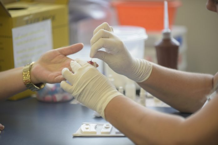 Teste rápido dsts HIV Sífilis e Hepatites_Foto Fábio Nunes Teixeira 015
