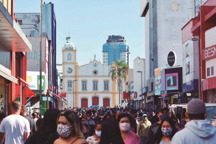COMÉRCIO EM GUARULHOS MOVIMENTAÇÃO